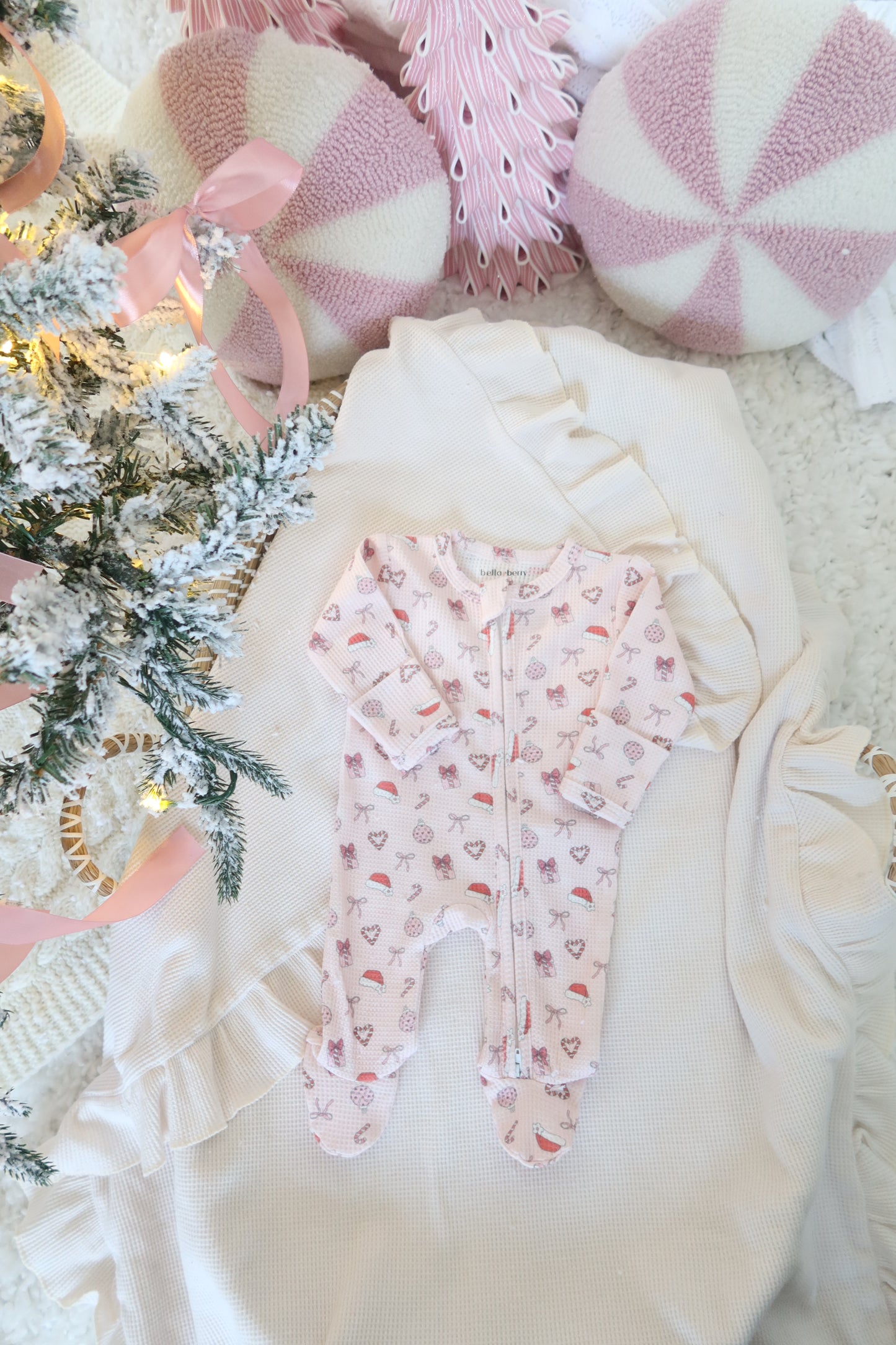 Merry & Pink Organic Waffle Knit Footie With Bow